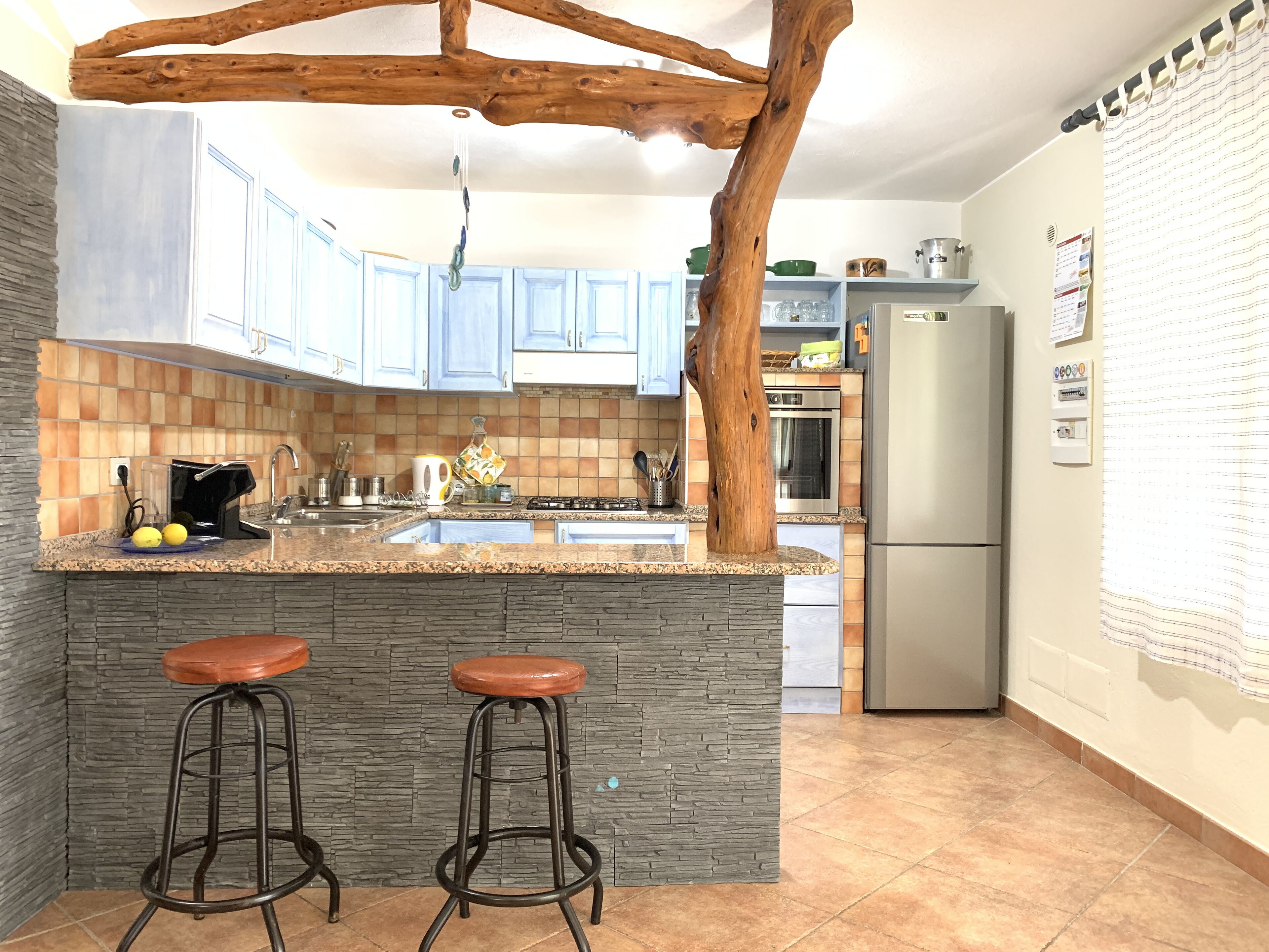 Réfrigérateur, four, plaque de cuisson, lave-vaisselle