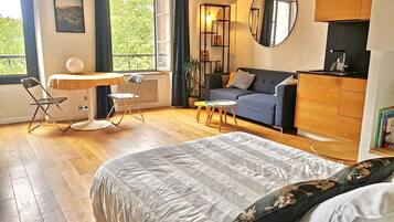 1 slaapkamer, een strijkplank/strijkijzer, gratis wifi