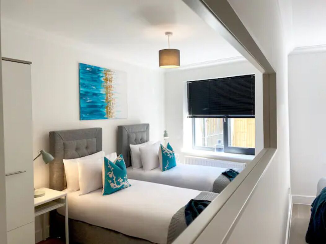 Deluxe Apartment | 2 bedrooms, iron/ironing board, free WiFi