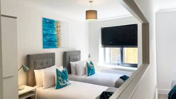 Deluxe Apartment | 2 bedrooms, iron/ironing board, free WiFi