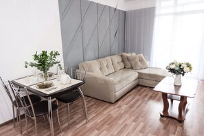 Living area - 2-room apartment (Yekaterinburg)