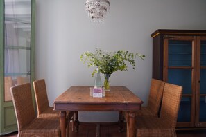 1 slaapkamer, luxe beddengoed, individueel gedecoreerd