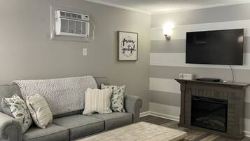 TV, fireplace, streaming services
