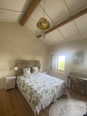 5 soverom, strykejern/-brett, reiseseng for barn og wi-fi (inkludert)