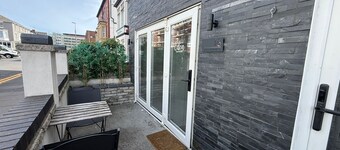 Eden Suite Sasco Apartments