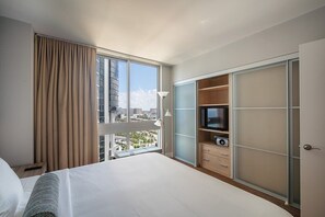 1 chambre, fer et planche à repasser, accès au Wi-Fi (inclus)