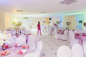 Tägliches inbegriffenes Frühstücksbuffet