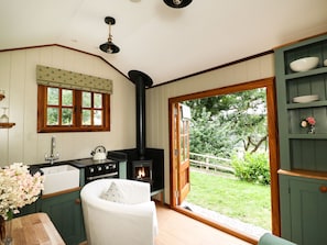 Cottage | Private kitchen - Little Silver Pheasant (Umberleigh)