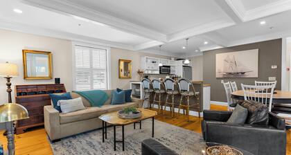 3-bedroom vacation home just a 5-min walk to Main Street, Mystic