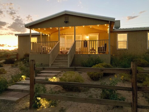 Spectacular Unobstructed CITY and MOUNTAIN VIEWS!!