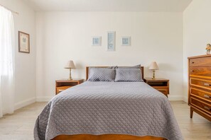 4 quartos, ferros/tábuas de passar roupa, Wi-Fi de cortesia