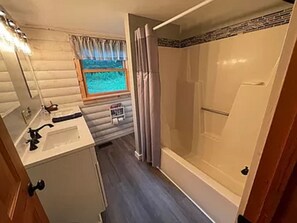 Combined shower/tub, towels, soap, toilet paper - Beautiful, private log cabin with huge, relaxing screened porch (Townshend)