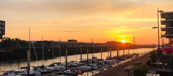 Special overnight adventure on sailing yacht in Bremen.
