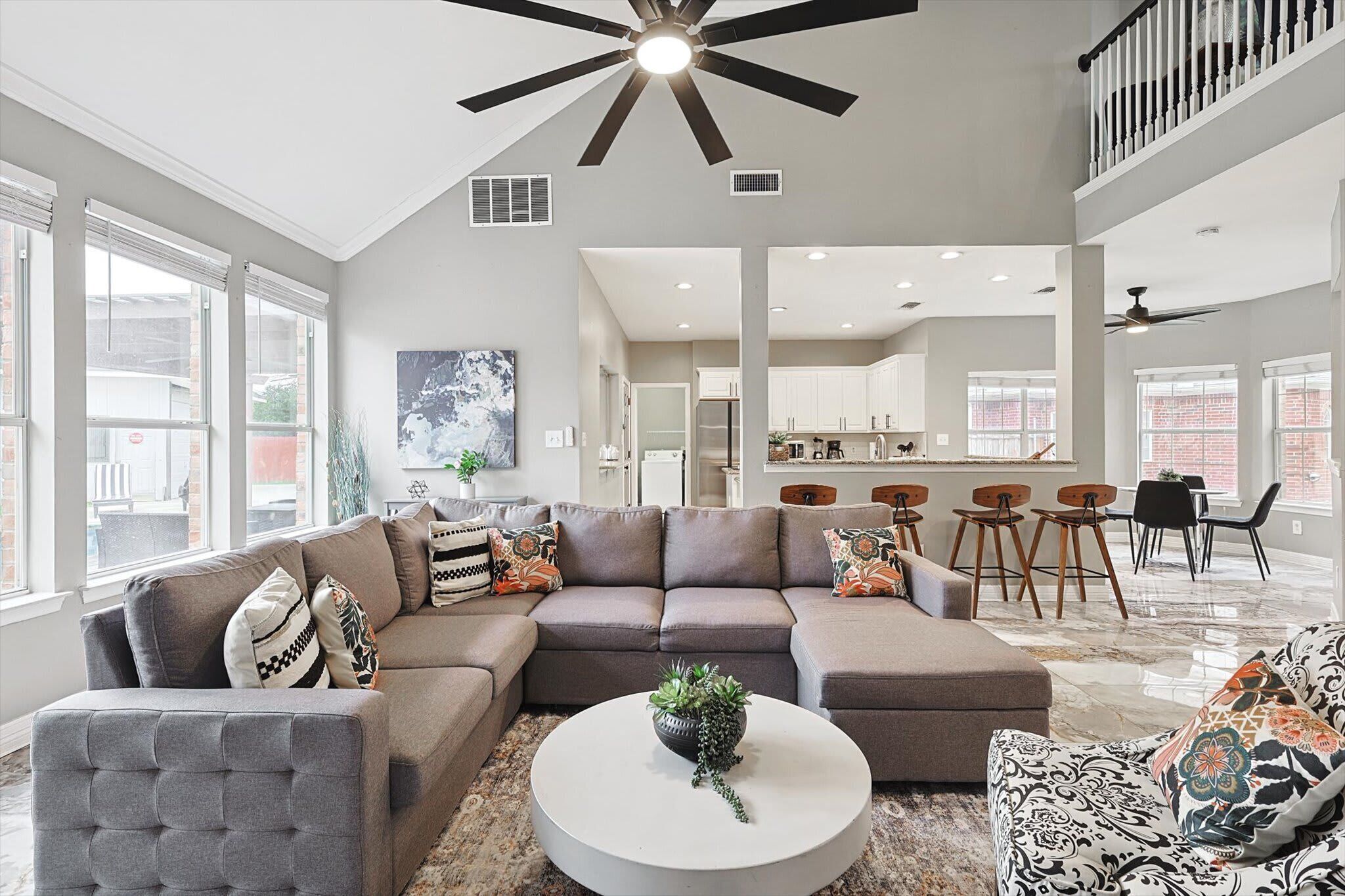 TV, fireplace, offices