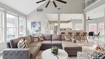 TV, fireplace, offices