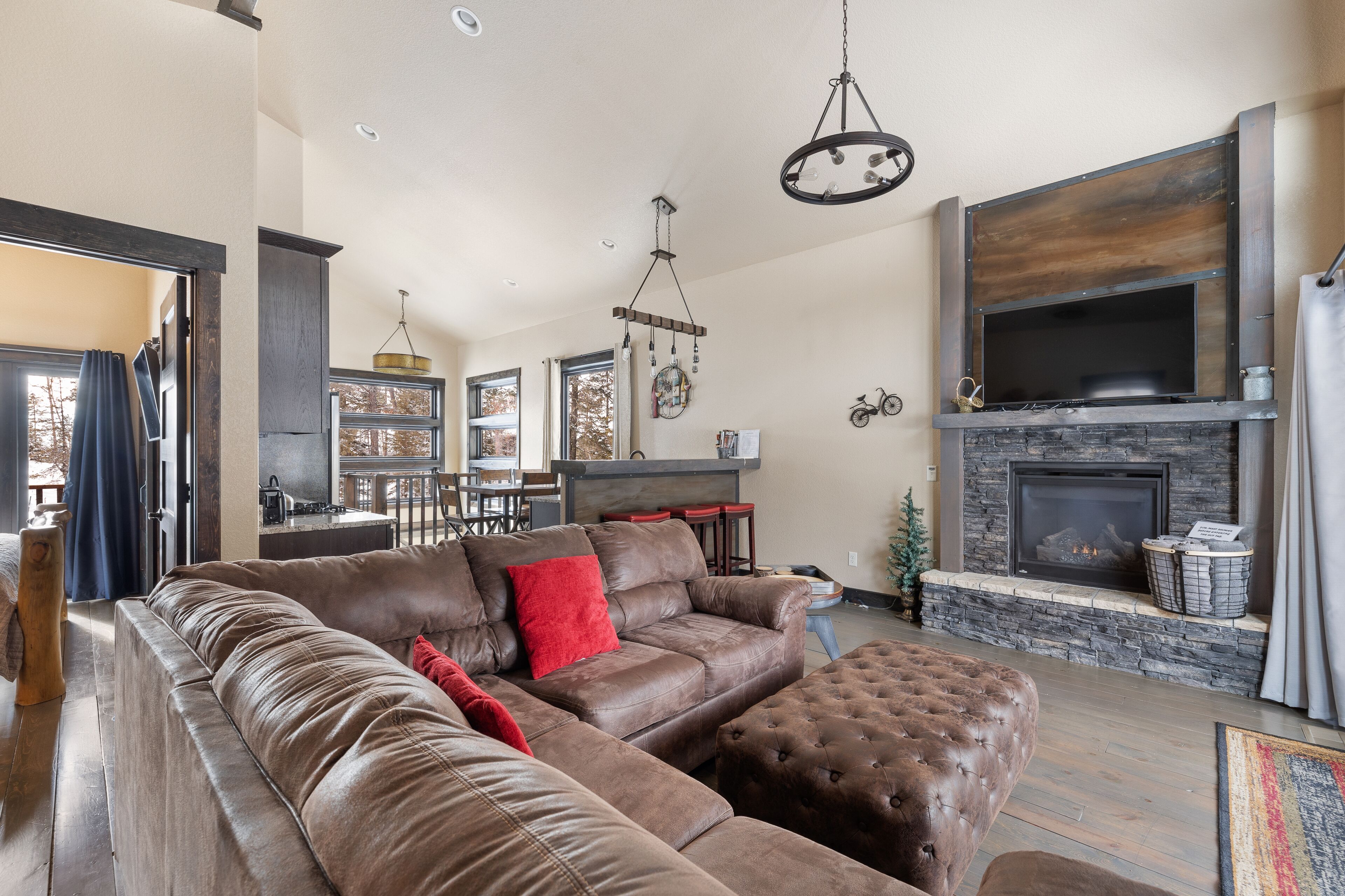 Smart TV, fireplace, foosball