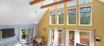 Modern cabin at the woods resort with 3-Bedroom, 2F-bath, Central Air/Heat