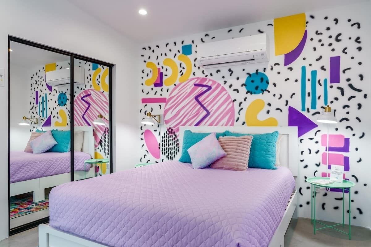 1 habitación, escritorio, tabla de planchar con plancha y wifi gratis 