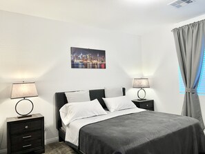 2 camere, ferro/asse da stiro, Wi-Fi gratuito, lenzuola