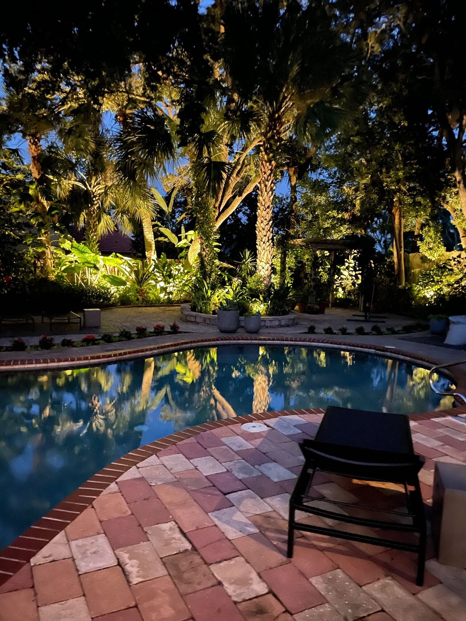 Piscina a l'aire lliure i piscina climatitzada 