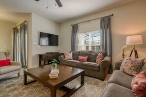 TV - 3111 - Mickeys Hideaway - Water park Included (Kissimmee)