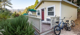 Charming King Cottage