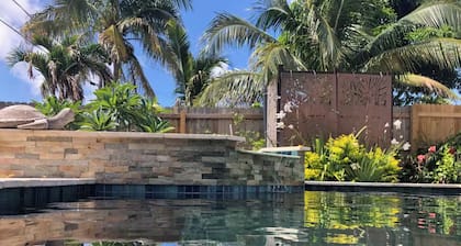 SOFA HOUSE: Walk downtown/beach. EPIC pool home!