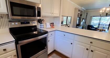 Modern Condo in Gated Silverado Resort Residential Community