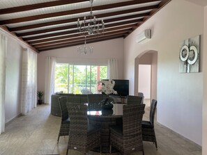 Interior - Spacious Diamond case villa, pool, view of Diamond Rock (SAINTE LUCE)