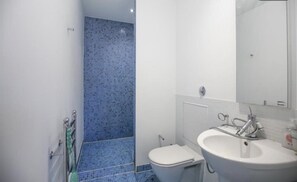 Bathroom - Guilford Street (London)