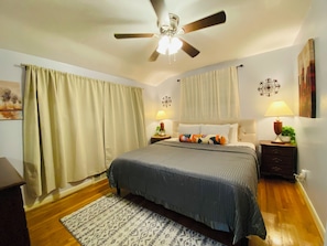5 bedrooms, iron/ironing board, free WiFi, bed sheets