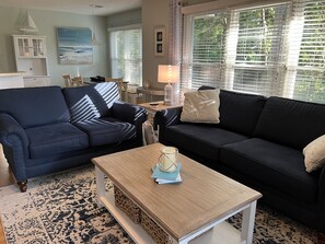 Smart TV, Netflix, Hulu, streaming services - Sea Trail 2BR - Golf, Bike, Beach Getaway! Clean, Quiet, Pools, Great View! (Sunset Beach)