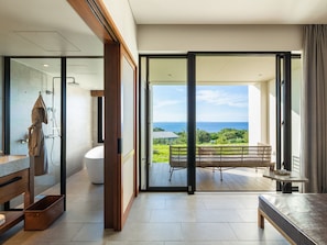 Room - One Suite THE GRAND (Nakijin)