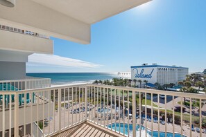 Property grounds - Destin West Gulfside 506 ~ Amazing Beach and Pool Views! (Fort Walton Beach)