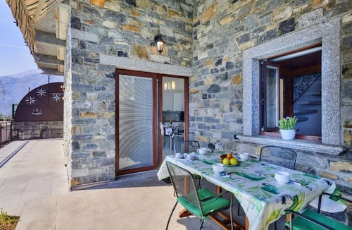 APARTMENT 2 BEDROOMS WITH A BEAUTIFUL VIEW - TAIANA