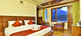 Ashapuri Residency Manali