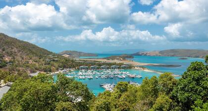 Anchorage 14, Anchorage 14 on Hamilton Island