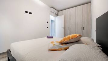 2 Schlafzimmer, kostenloses WLAN, BettwÀsche