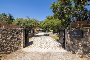 Enceinte de l’hébergement