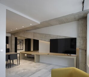 Literie de qualité supérieure, coffres-forts dans les chambres, bureau