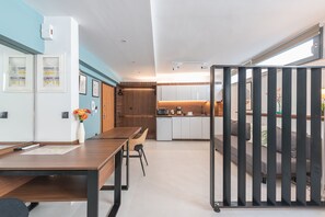 Apartamento City | Sábanas de algodón egipcio y ropa de cama de alta calidad