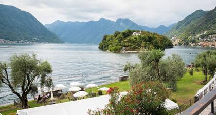 Lake Como Studio with Balcony and Private Parking