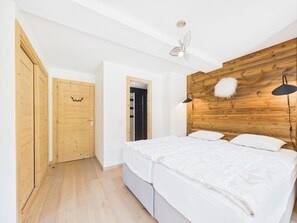 4 bedrooms, free WiFi
