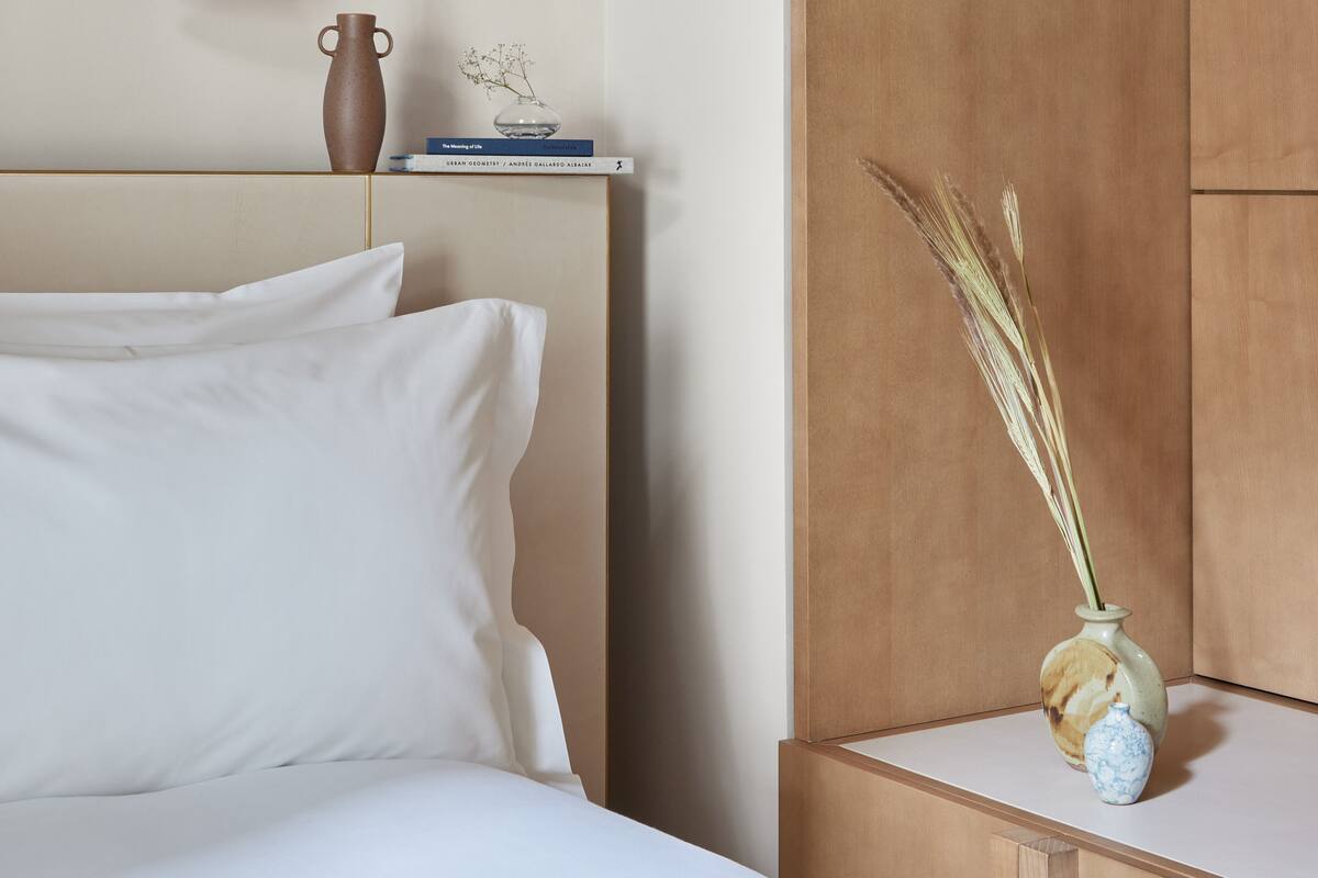 In-room safe, desk, blackout drapes, WiFi (free)
