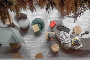 Lobby - Buckle Street Studios by Locke, Aldgate (London)