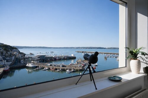 Bay View Cottage, Spectacular Sea Views & Terrace