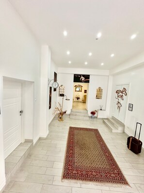 Interior - Beautiful Big Studio for 4 people in the Heart of Naples 1B (Napoli)