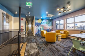 Lobby lounge - Royal Hotel by Nightcap Social (Essendon)