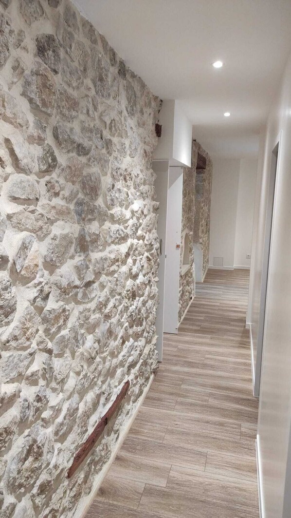 Interior - LELEXINE APARTMENT AT THE FOOT OF THE MONTS JURA SLOPES (LELEX)