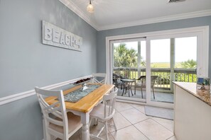 Dining - 2 bed/2 bath marsh front unit in Sea Palms (St. Simons Island)